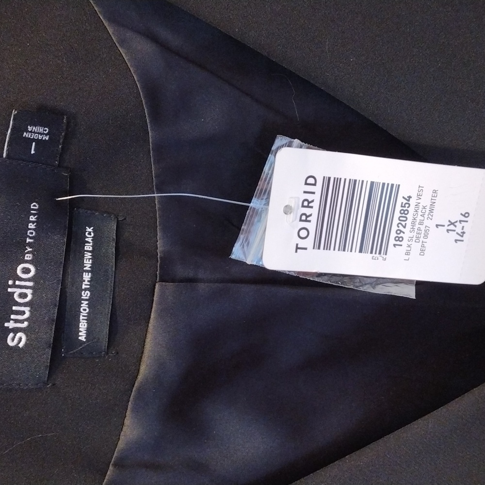 Torrid Black Studio Luxe Ponte Knit Vest - Picture 6 of 10